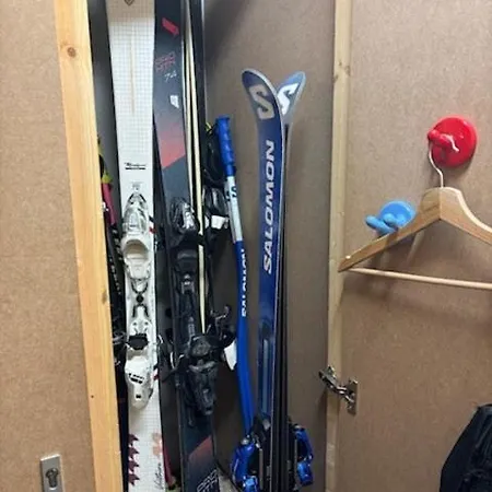 En Famille 5 Personnes Pieds Des Pistes אקס-לה-טרמה