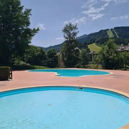 En Famille 5 Personnes Pieds Des Pistes *